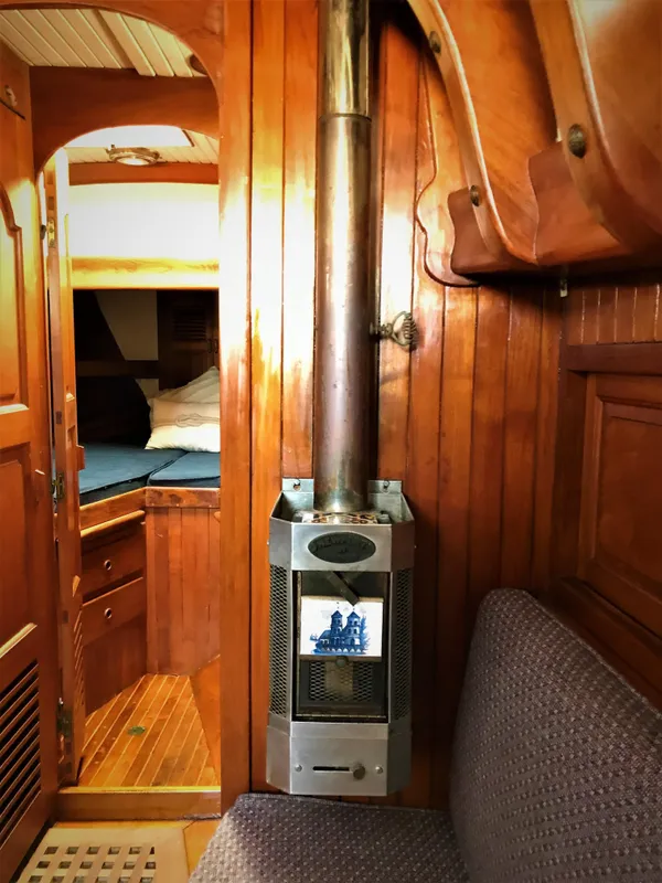 1978 Hans Christian 34 Cutter