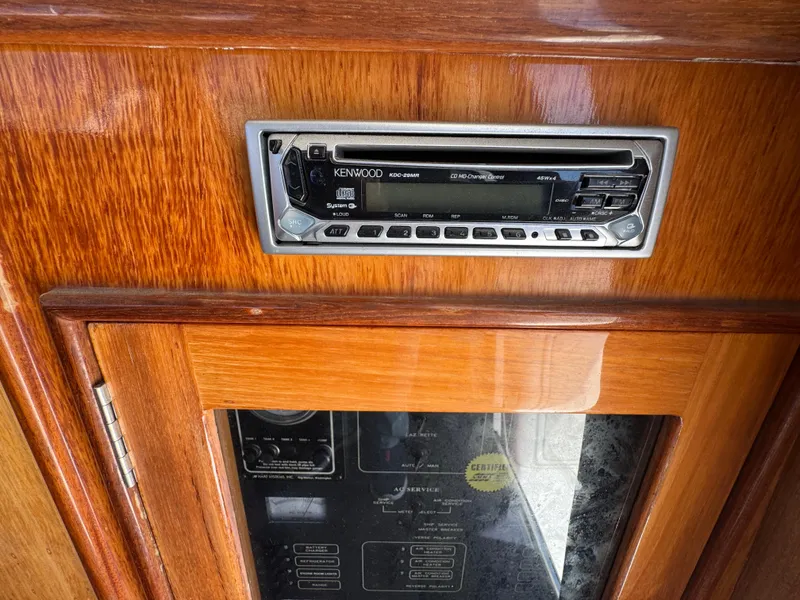 2003 Mediterranean 38 Convertible