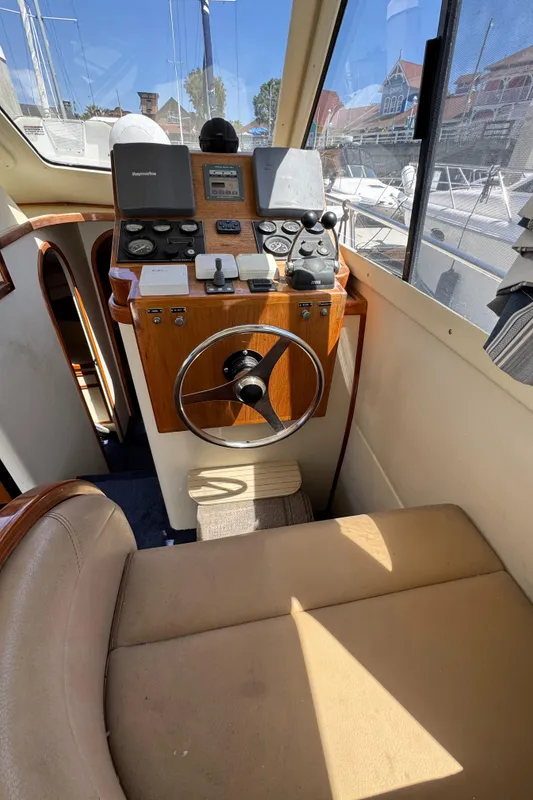 2003 Mediterranean 38 Convertible