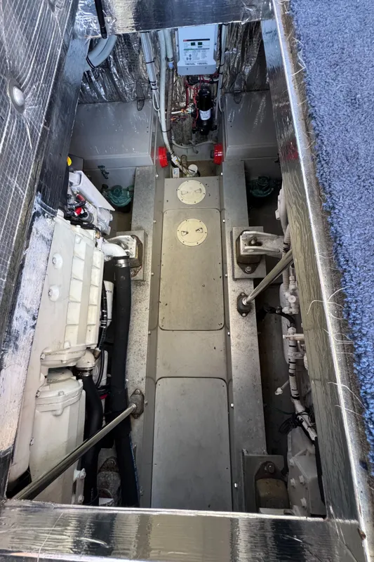 2003 Mediterranean 38 Convertible