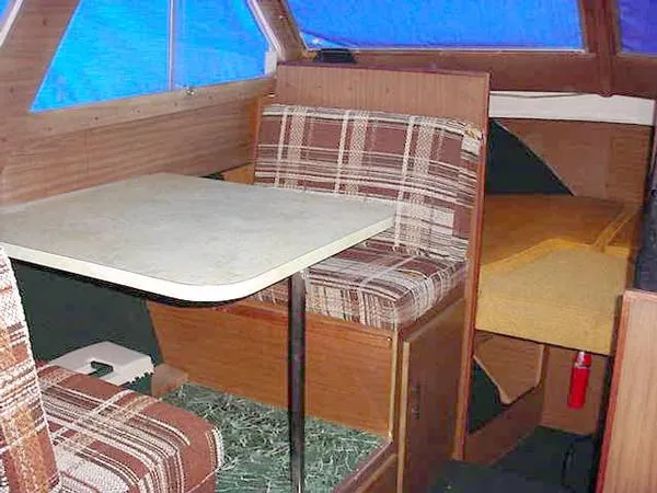 1973 Tollycraft 26 Sedan