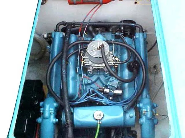 1973 Tollycraft 26 Sedan