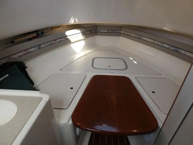2000 Pursuit 2870 Walkaround