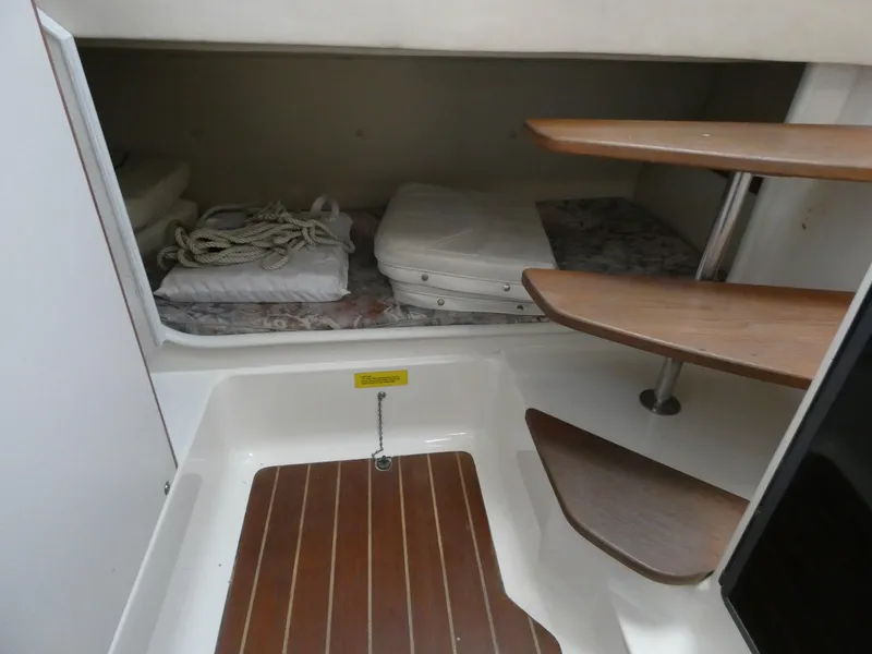 aft berth-storage