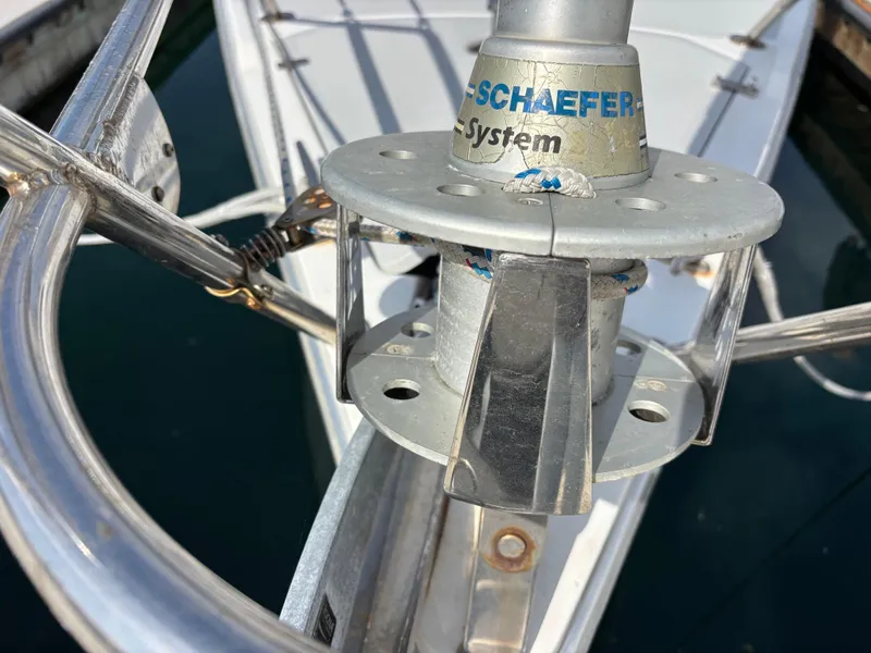 Catalina 320 sailboat bow with Schaefer furling system, 2005 model.