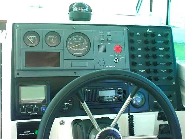 2000 Albin Tournament Express
