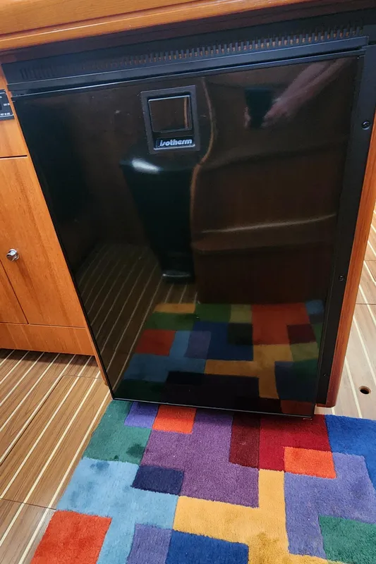 2005 Hunter 44