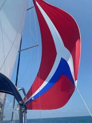 2005 Hunter 44