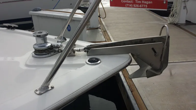 1996 Mediterranean 38 Convertible Sportfisher