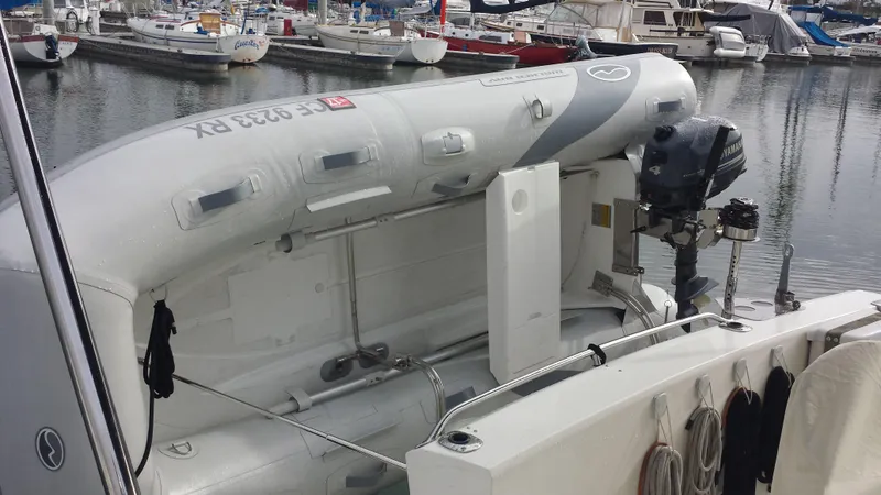 1996 Mediterranean 38 Convertible Sportfisher