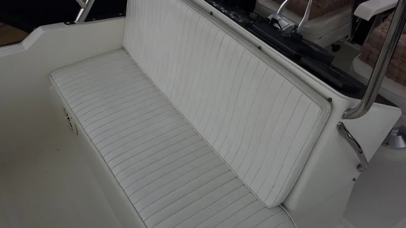 1996 Mediterranean 38 Convertible Sportfisher