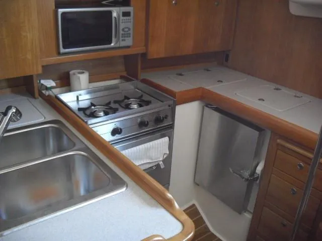 2006 Catalina 350 MkII