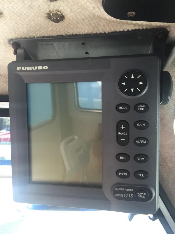 2007 Parker 2320 Sport Cabin
