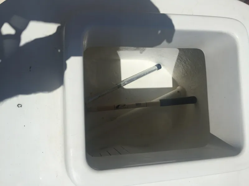 2007 Parker 2320 Sport Cabin