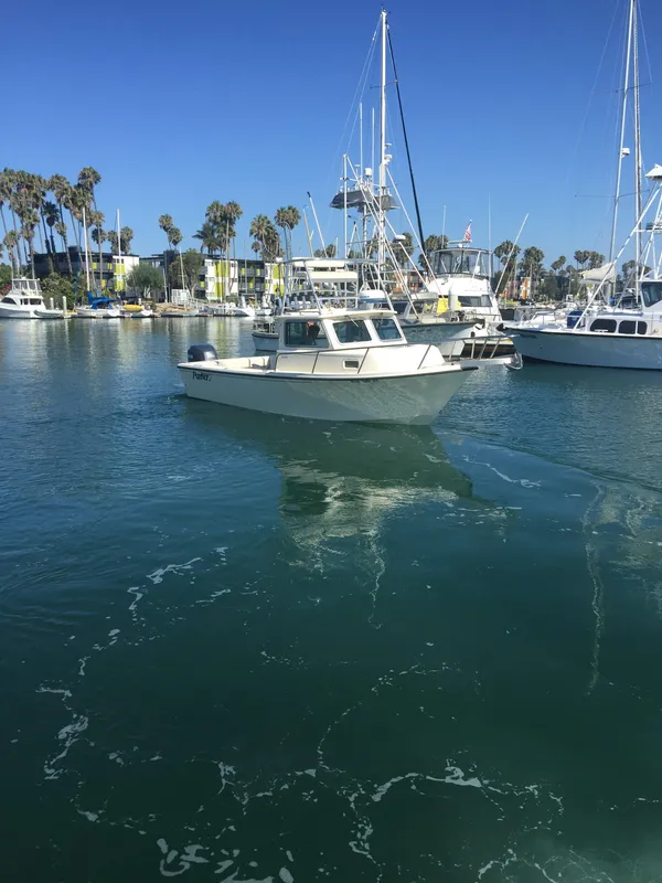 2007 Parker 2320 Sport Cabin