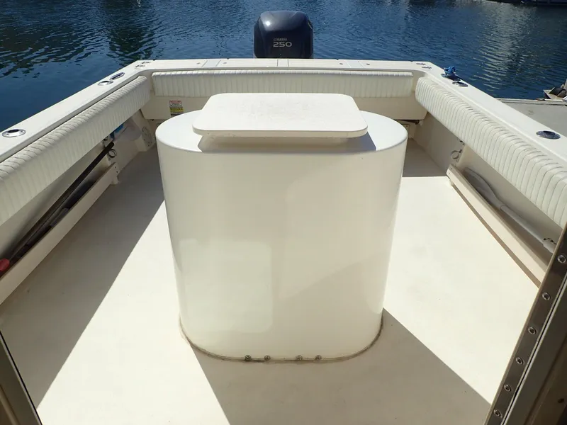2007 Parker 2320 Sport Cabin