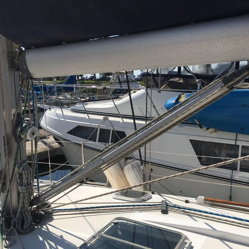 1998 Jeanneau 42