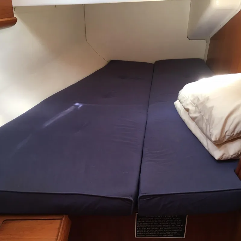 1998 Jeanneau 42