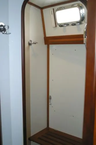 2002 Passport 470 Aft Cockpit