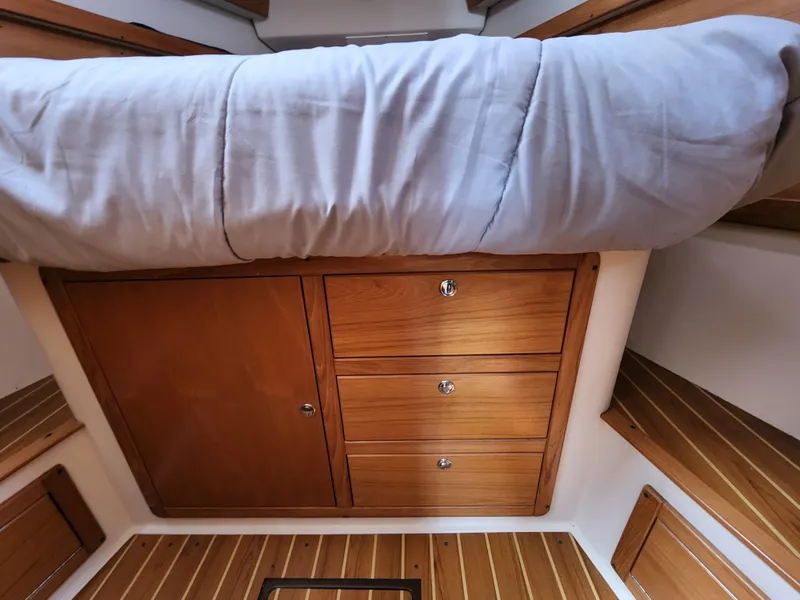 2003 Catalina 350