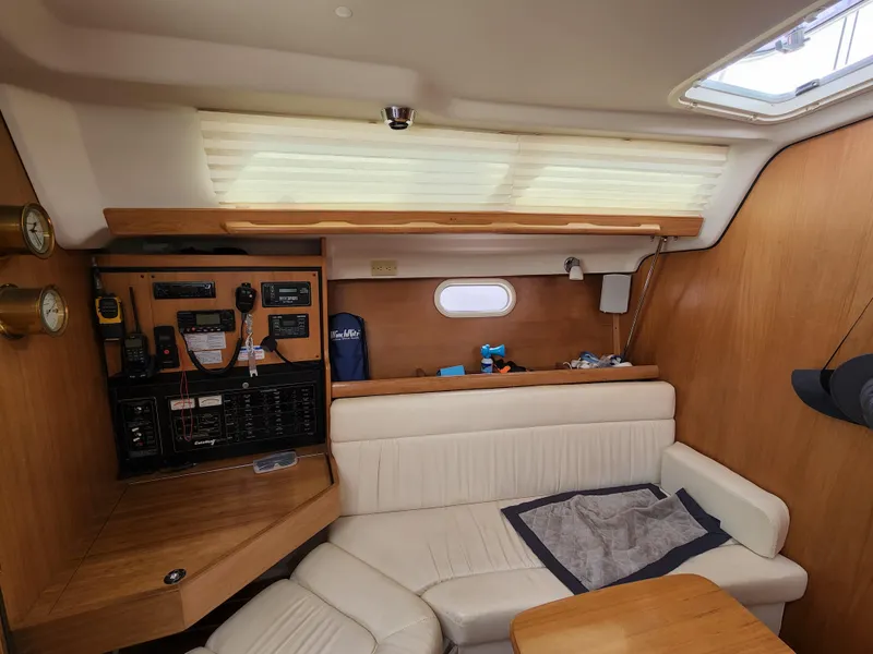 2003 Catalina 350
