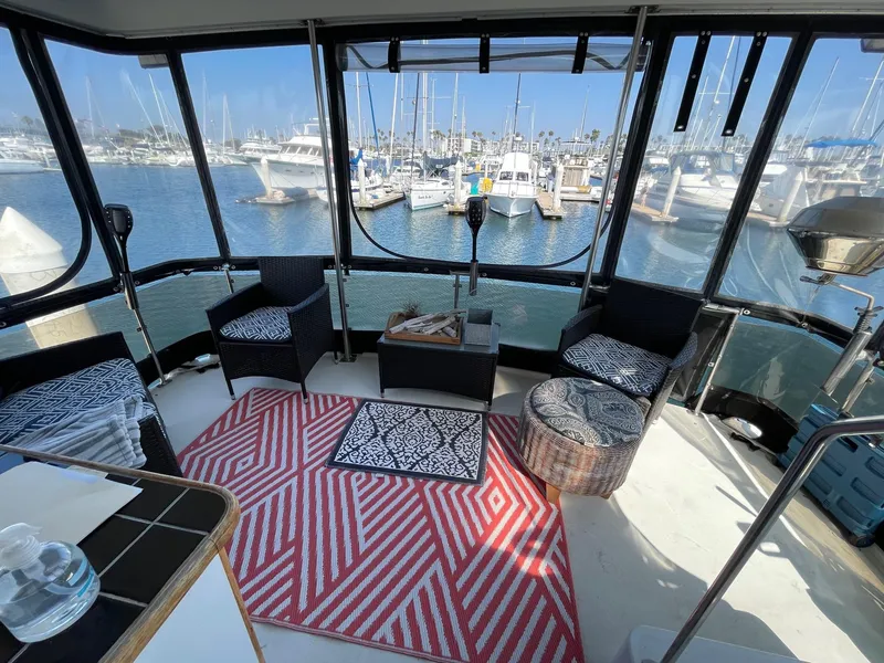 1988 Carver 38 Aft Cabin Motor Yacht