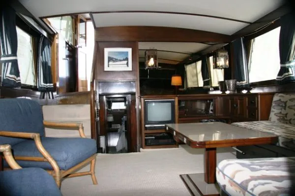 1969 Stephens flushdeck motoryacht