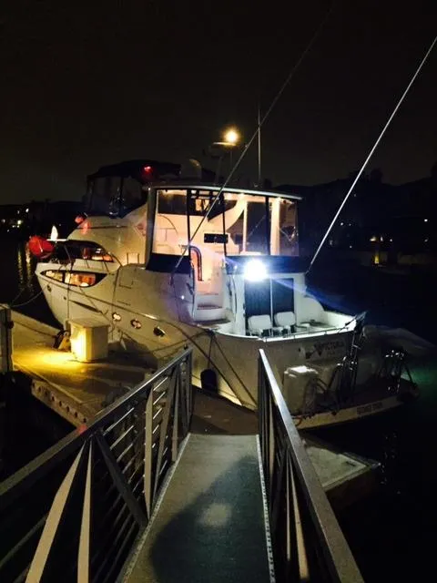 2004 Meridian 459 Motoryacht