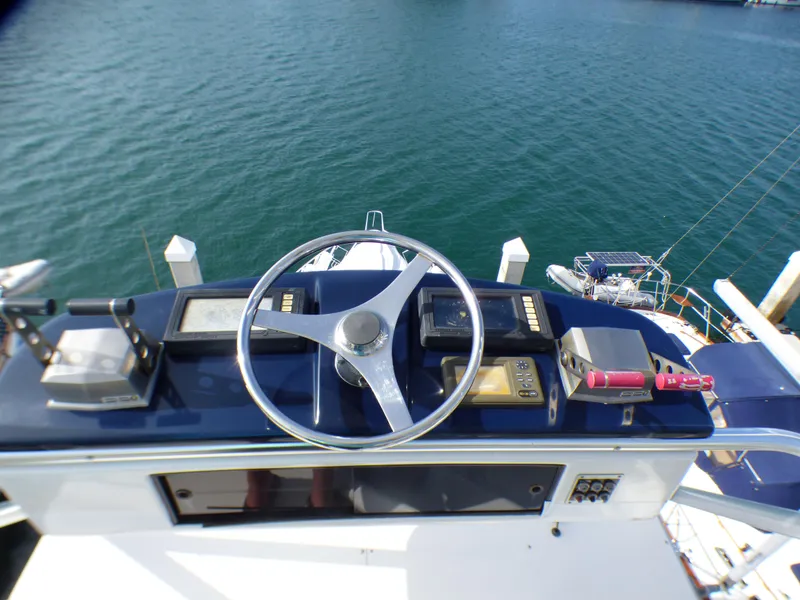 1995 Bertram 50 Convertible