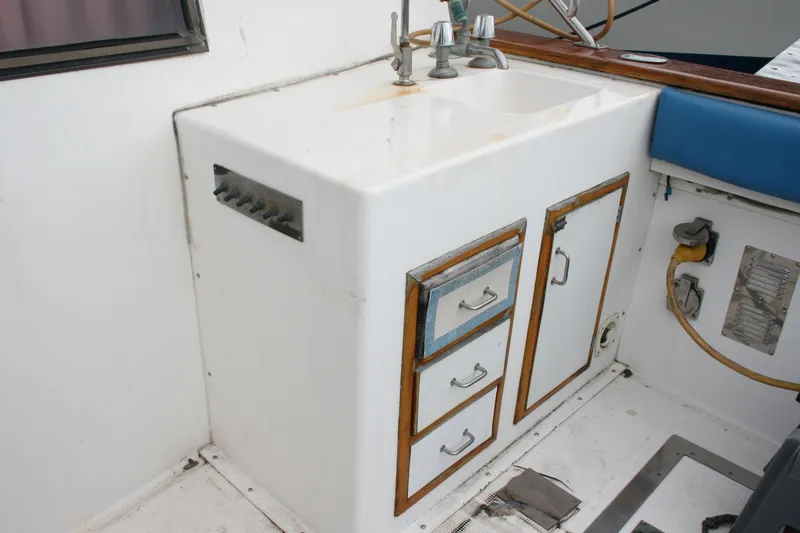 1987 Symbol Yachtfisher