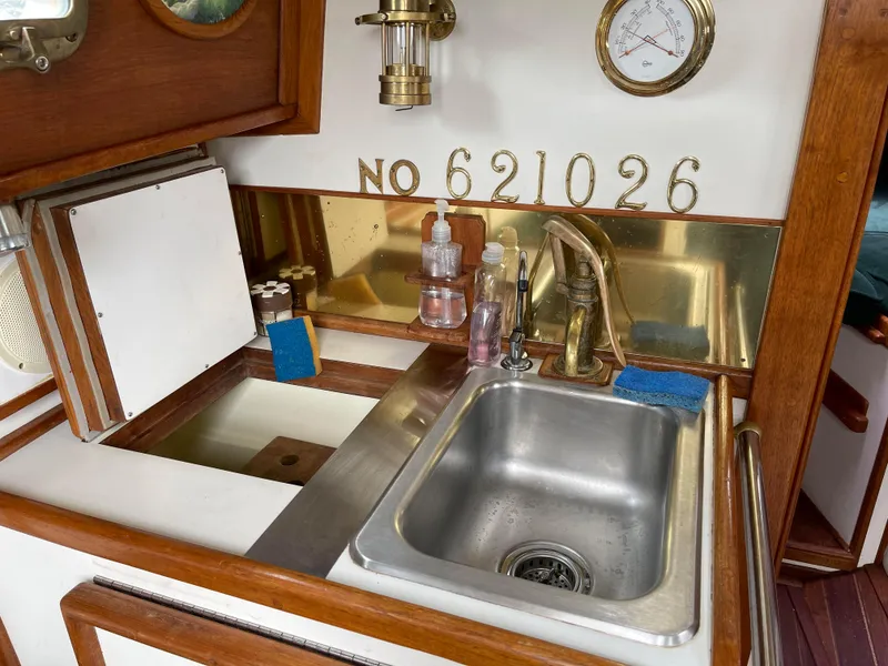 1980 Voyager 26