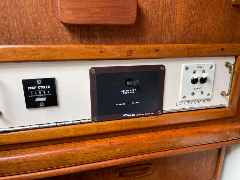 1980 Voyager 26