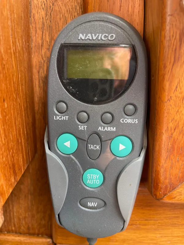 1980 Voyager 26