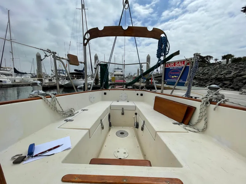 1980 Voyager 26
