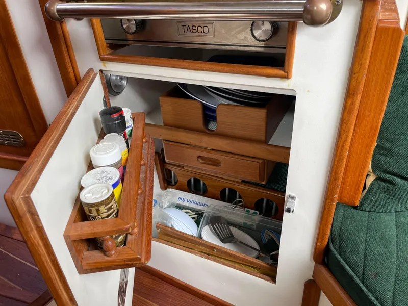 1980 Voyager 26