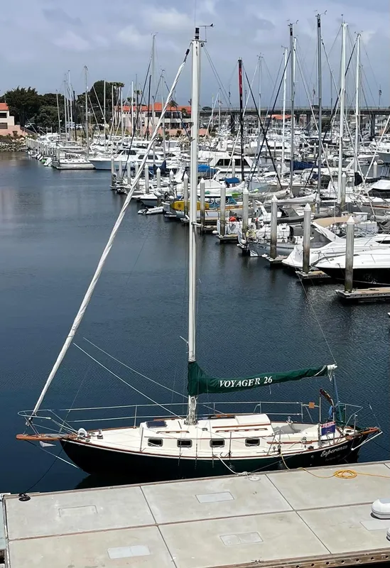 1980 Voyager 26