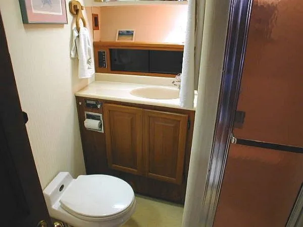 Head With Shower Stall