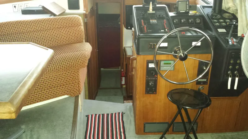 1991 Bayliner 3888 Motoryacht