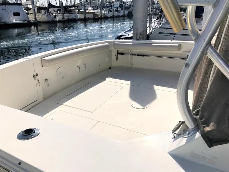 2001 Wellcraft 330 Coastal