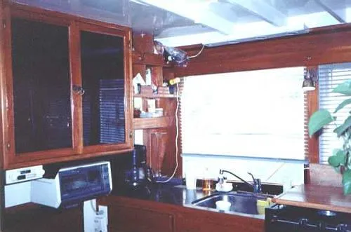 1977 Roughwater Pilothouse Trawler