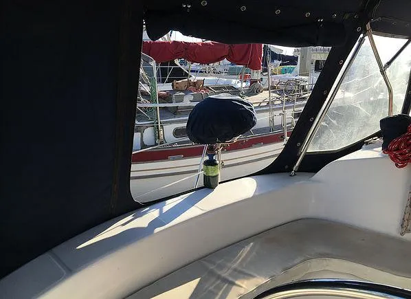 2003 Hunter 410