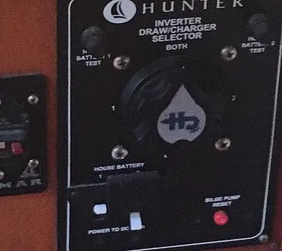 2003 Hunter 410