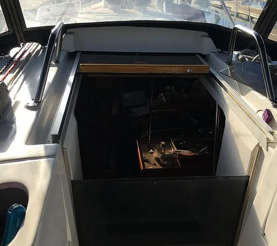 2003 Hunter 410
