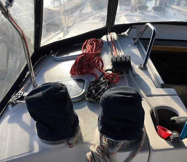 2003 Hunter 410