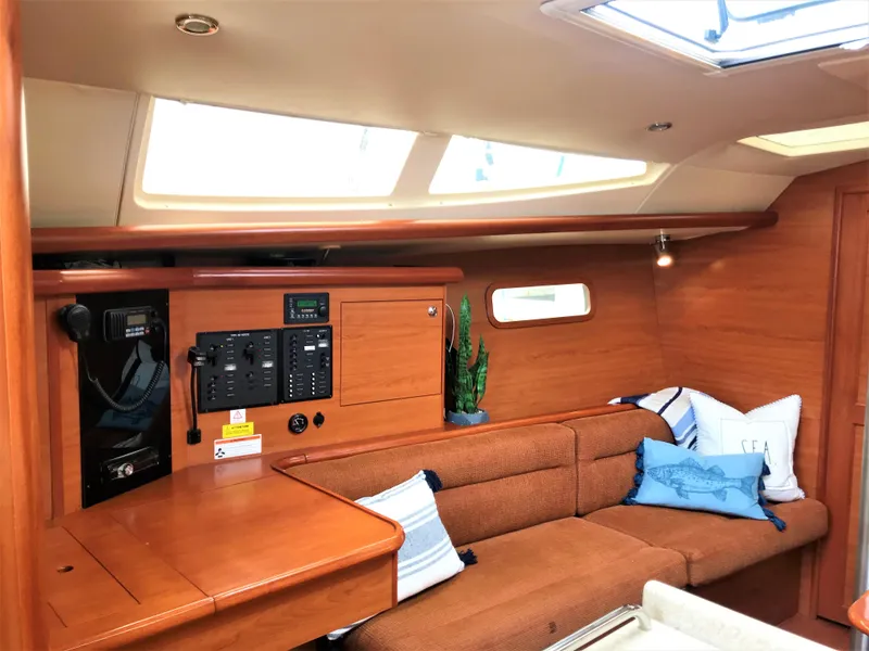 2011 Hunter e36