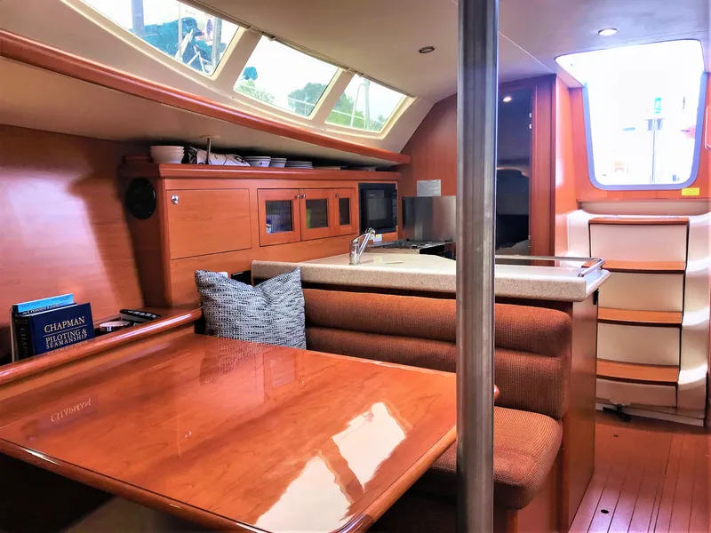 2011 Hunter e36