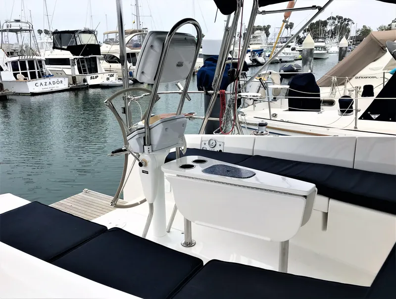 2011 Hunter e36
