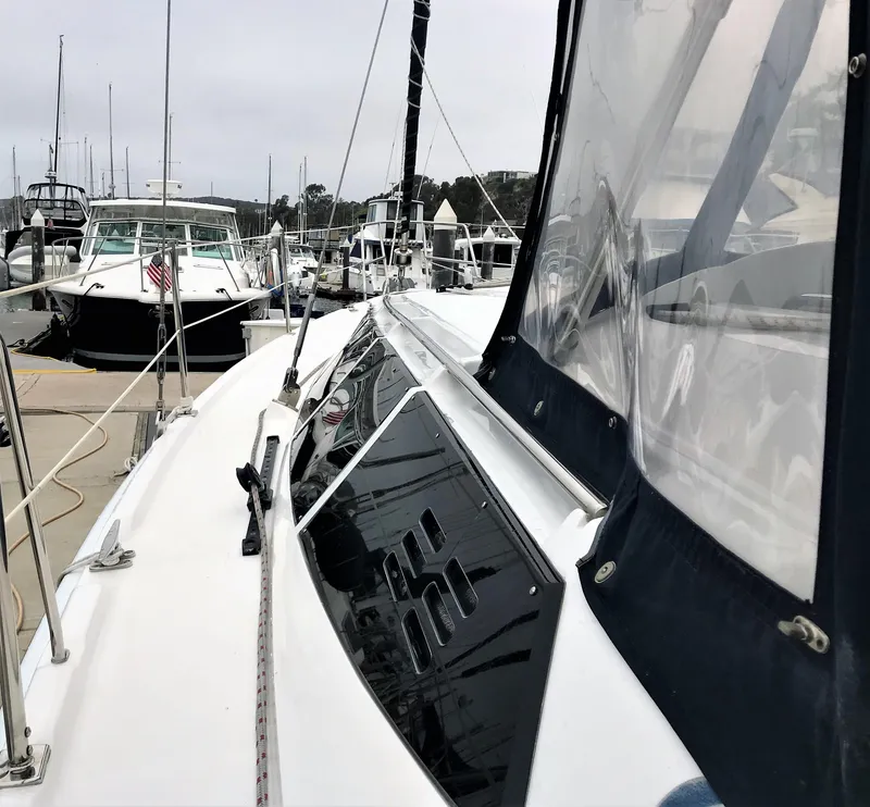 2011 Hunter e36