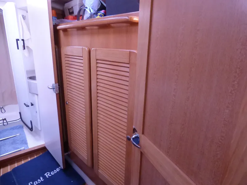 2006 Catalina 470