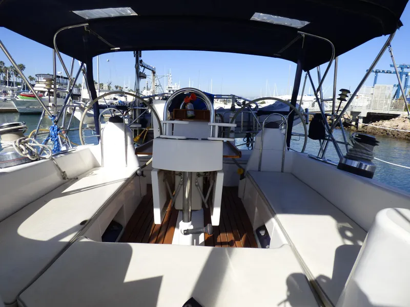 2006 Catalina 470